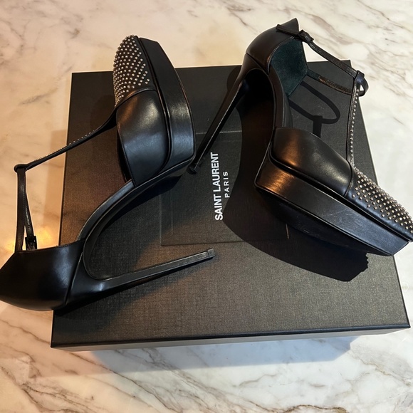 Saint Laurent Black platform shoes. - Picture 4 of 7